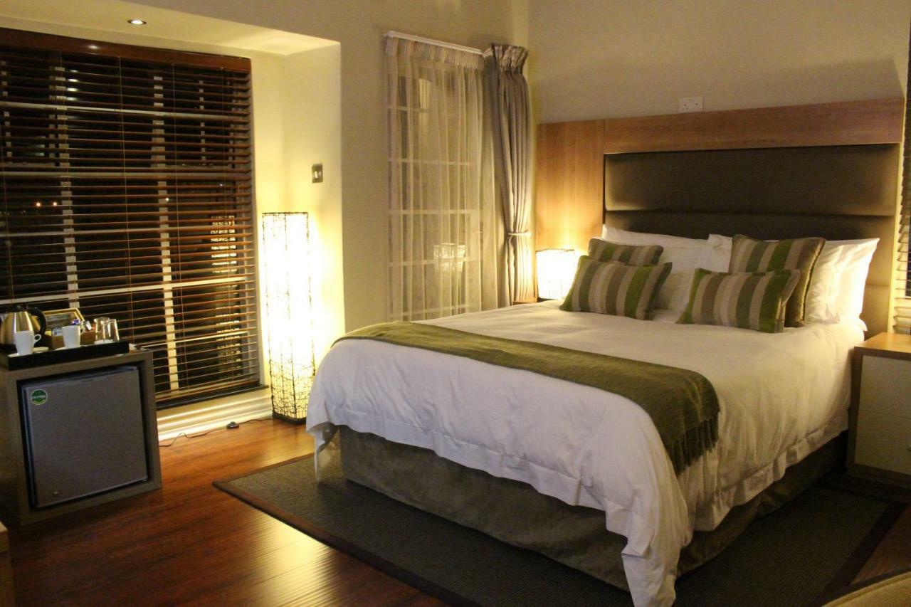 Sandalwood Lodge Harare Extérieur photo