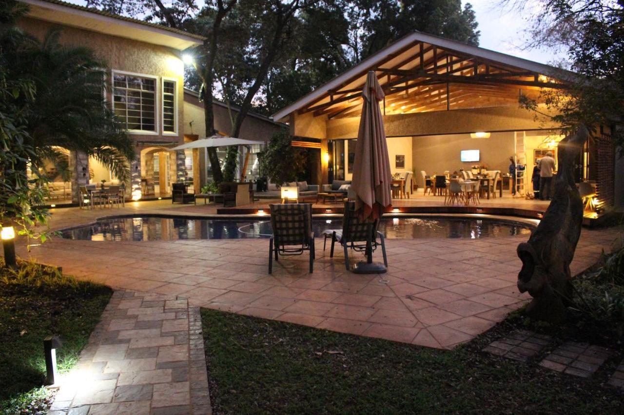 Sandalwood Lodge Harare Extérieur photo